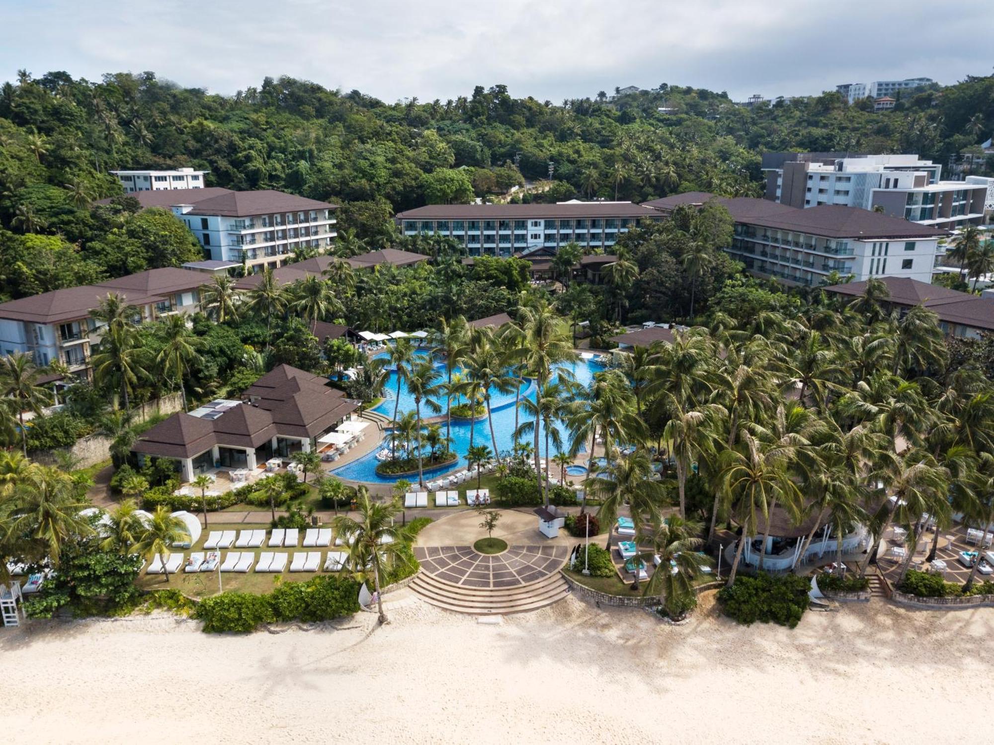 Movenpick & Boracay Resort 5*